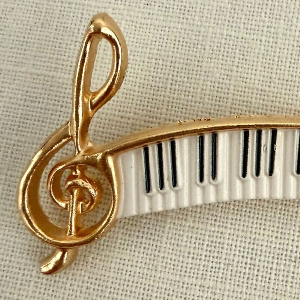 Gold Tone Piano Keyboard Treble Clef Music Pin Brooch - Picture 6 of 7